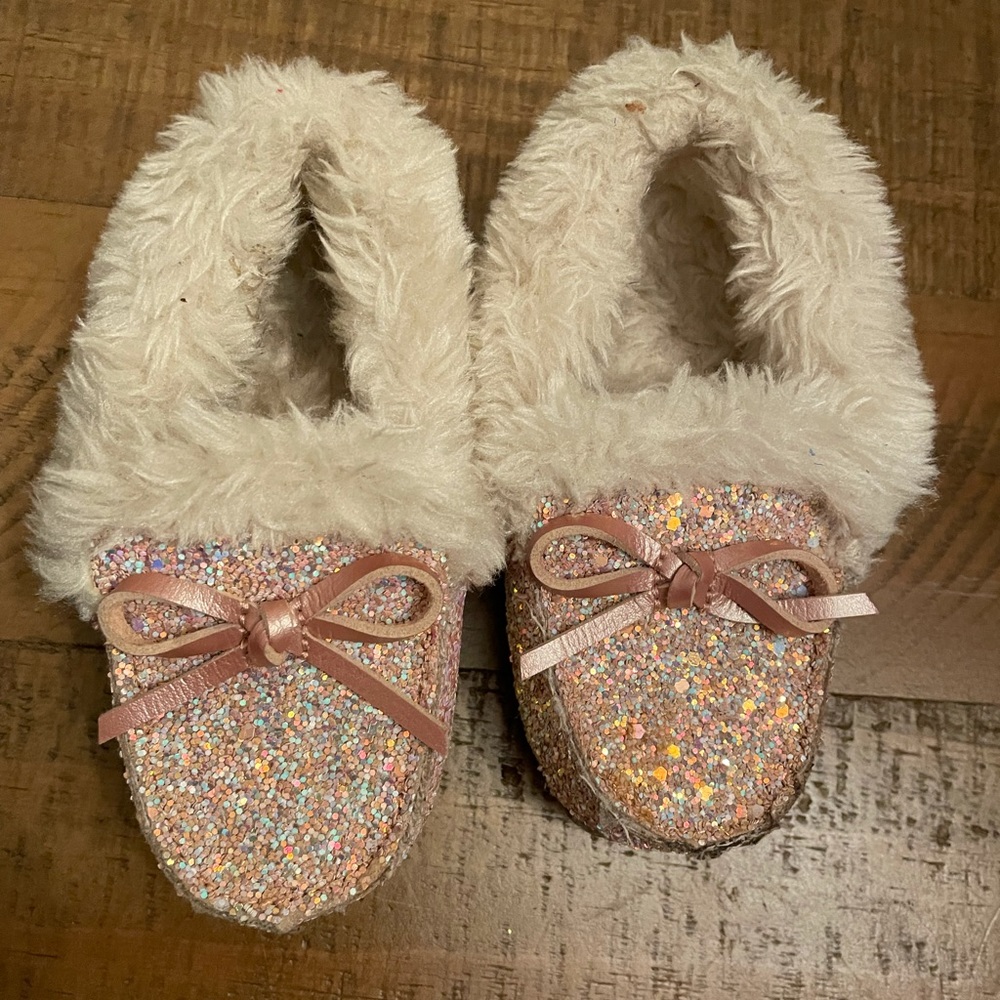 Target Toddler Pink Sparkle Moccasin Shoe Sz 5/6